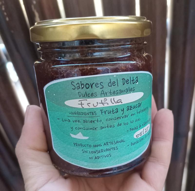 Imagen ilustrativa de Dulce de Frutillas Agro 200cc Sabores del Delta